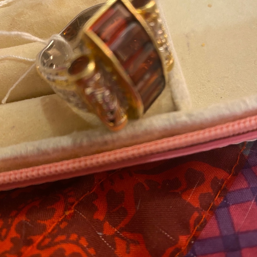 A TRUE STATEMENT RING SIZE 8 - Picture 9 of 11